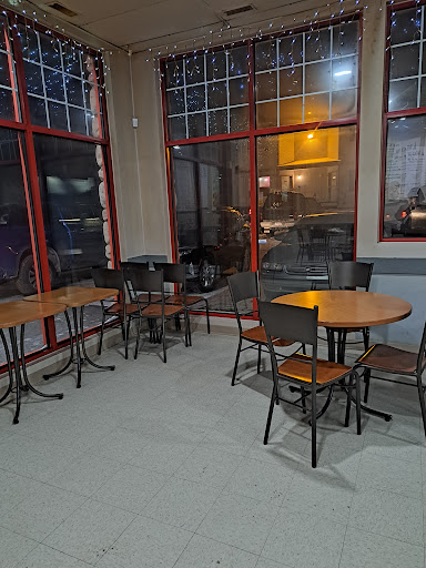 Photo of La Bezt Donair & Pizza - #130, 636 King St, Spruce Grove, AB T7X 4K5